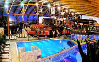 Obóz młodzieżowy, KORBIELÓW 2025 - WAKACYJNY HIT !!! Z wyjazdem do Energylandii, wycieczkami do Wiednia, na Słowację i do aquaparków. Ośrodek z basenem letnim. Kolonia 7-13 lat, obóz 14-18 lat.