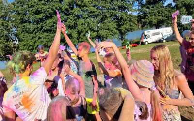 Obóz młodzieżowy, Piecki – kolonia z językiem angielskim Mazurskie Chaty, 10 dni 10-14 lat